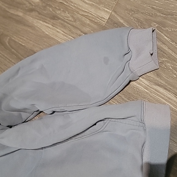 Nike Men's Light Gray Hoodie - Picture 6 of 9